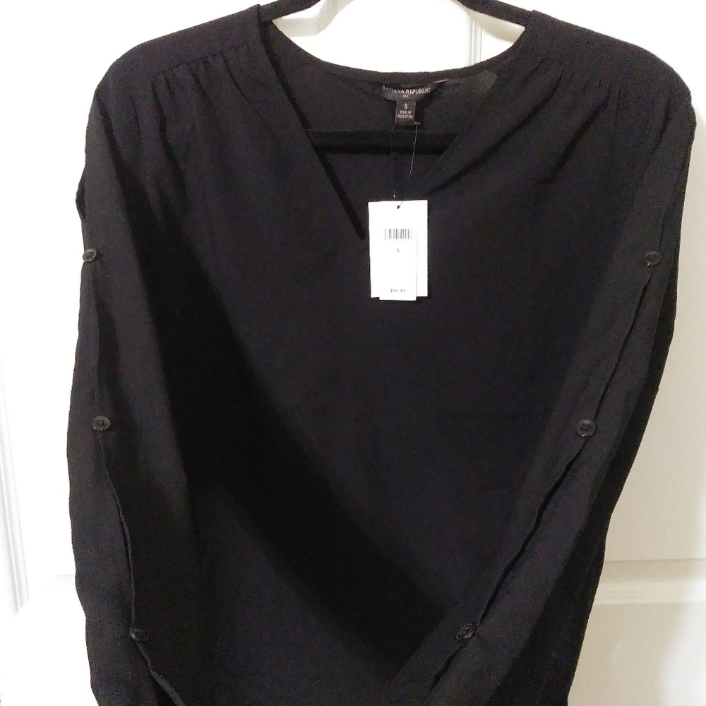 NWT Banana republic black top